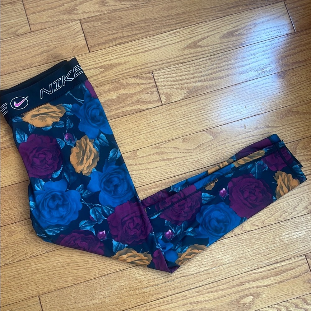 Nike Floral Leggings